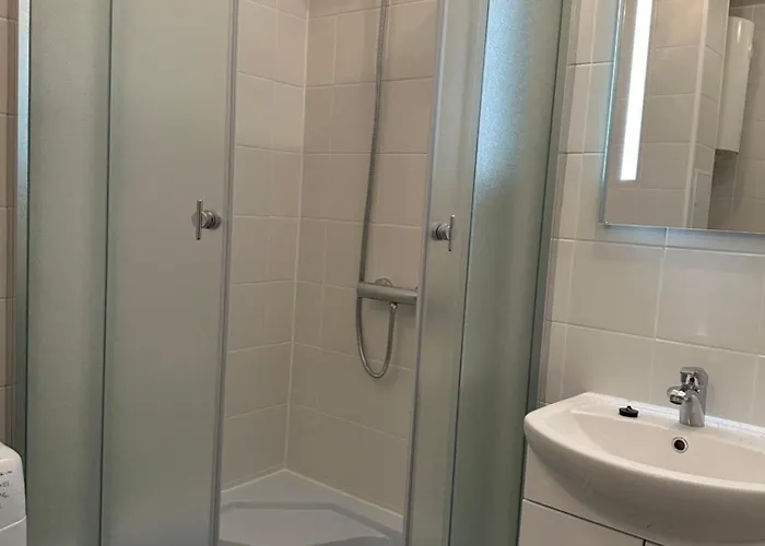 Apartment On Karja *